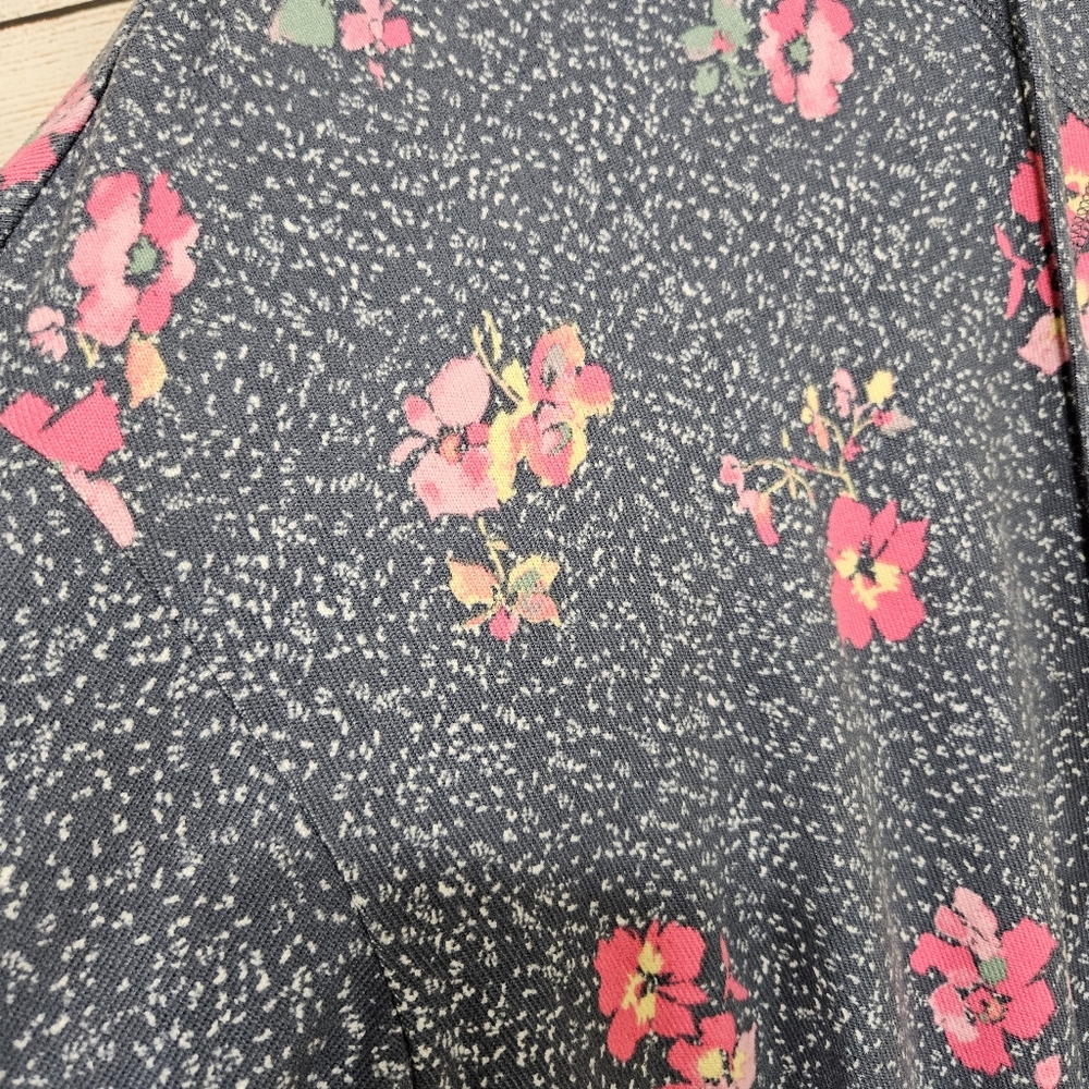 NWT Free Press Small Lounge wear long sleeve Hoodie Top Blue Pink Floral Small - Picture 3 of 9